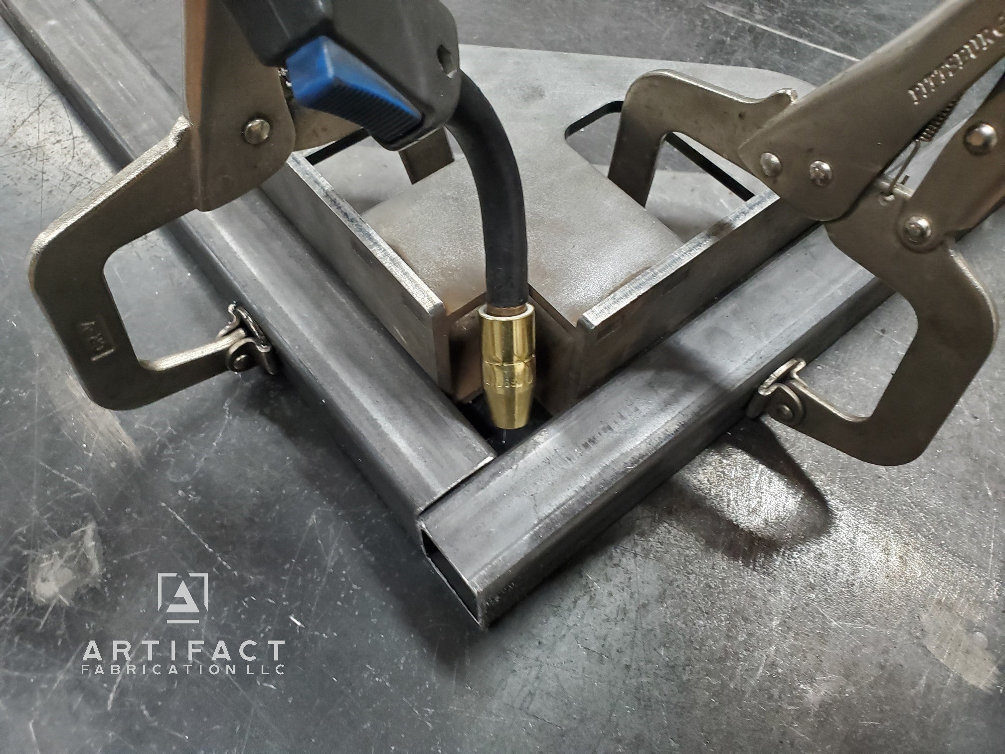The Original "Click-Together" DIY Fabrication Square